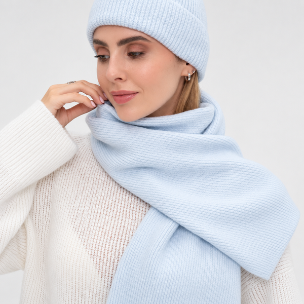 Жіночий в&rsquo;язаний шарф Classic &mdash; Sky Blue Classic_06 фото